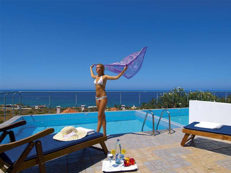 Golden Villas - Hotel Apartments & Villas Χερσόνησος Εξωτερικό φωτογραφία