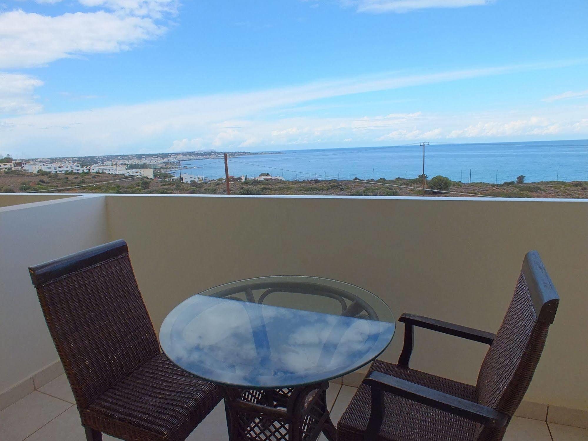 Golden Villas - Hotel Apartments & Villas Χερσόνησος Εξωτερικό φωτογραφία