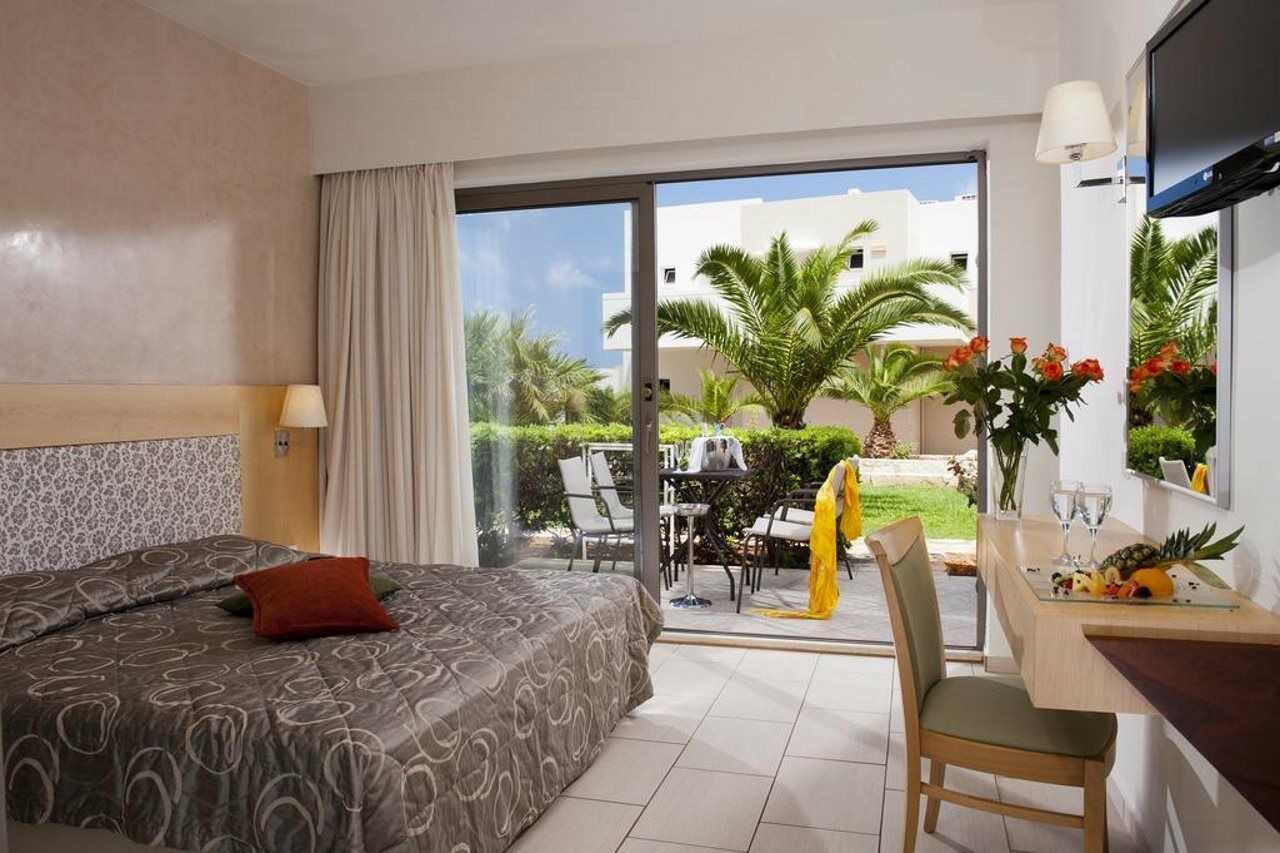 Golden Villas - Hotel Apartments & Villas Χερσόνησος Εξωτερικό φωτογραφία